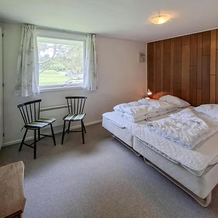 3 Bedroom Gorgeous In Holiday home